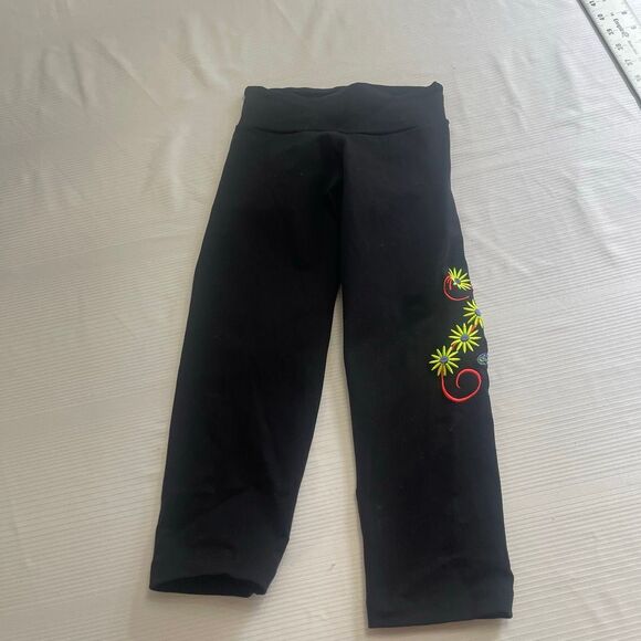 Margarita Supplex VTG Black Floral Dragonfly Embroidered Pull On Yoga Pants Sz 1 - Picture 2 of 9